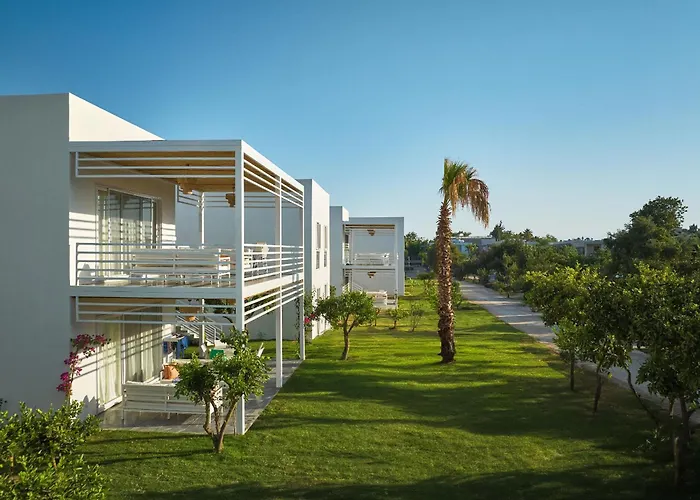 Flamm Residences Апартаменты *